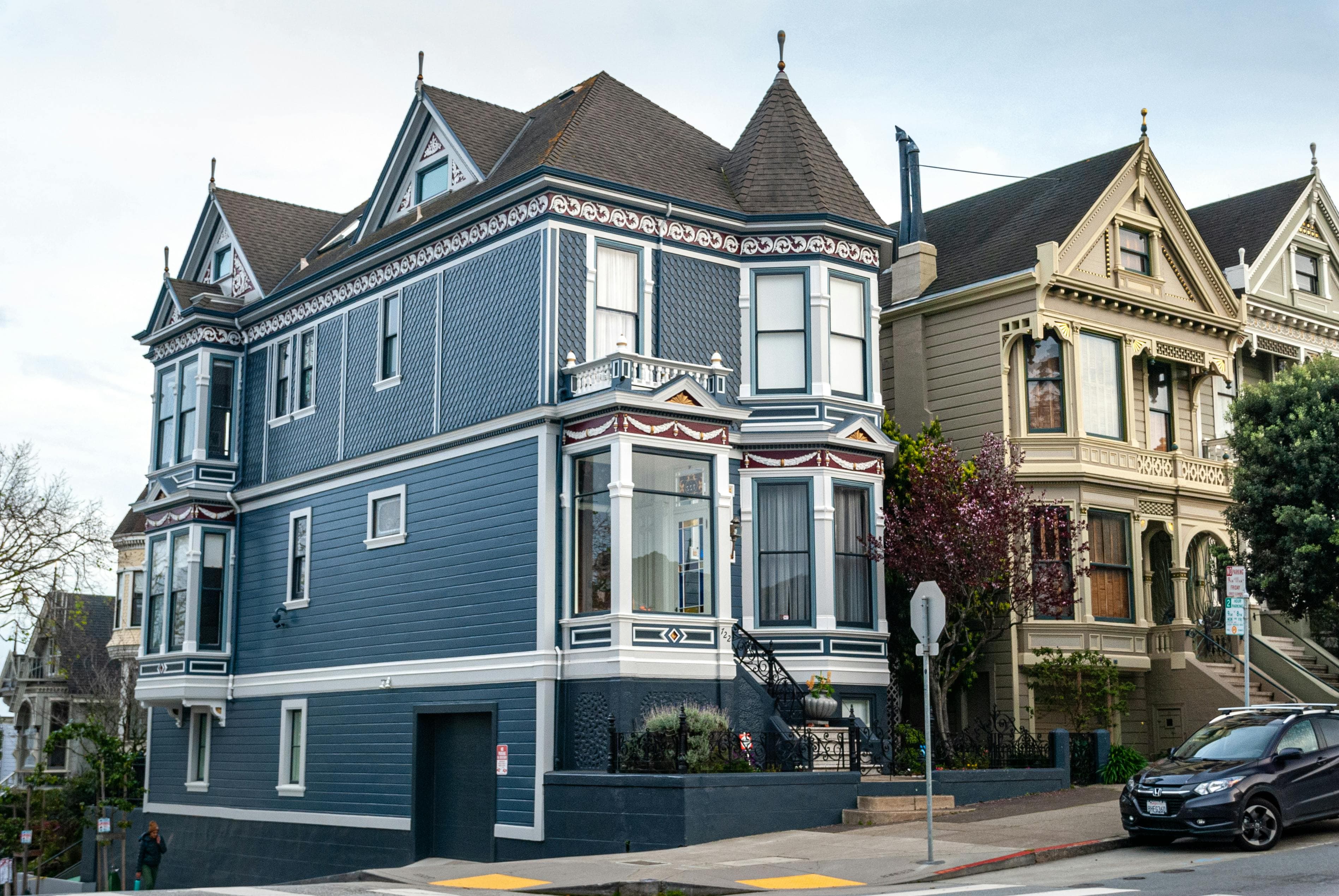 Neighborhood Tours